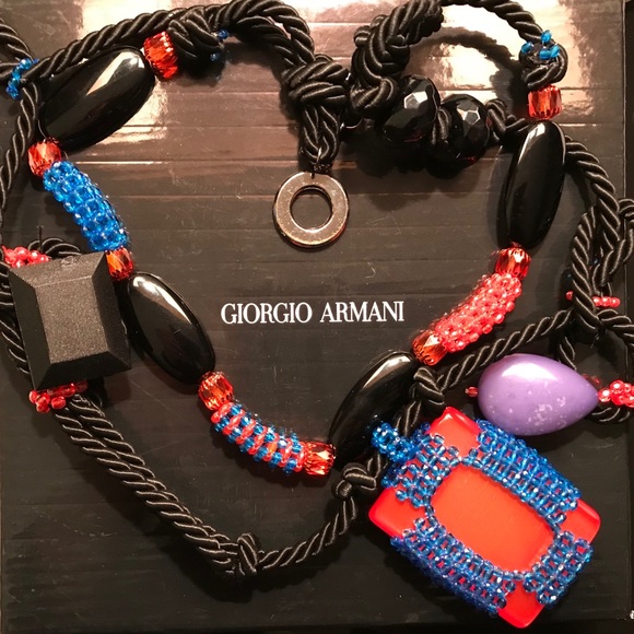 🎨Authentic Giorgio Armani necklace - Picture 1 of 7